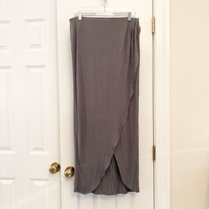 Regnax Knit Surplice Maxi Skirt Gray Faux Wrap Around Size Large NWT Rayon Blend